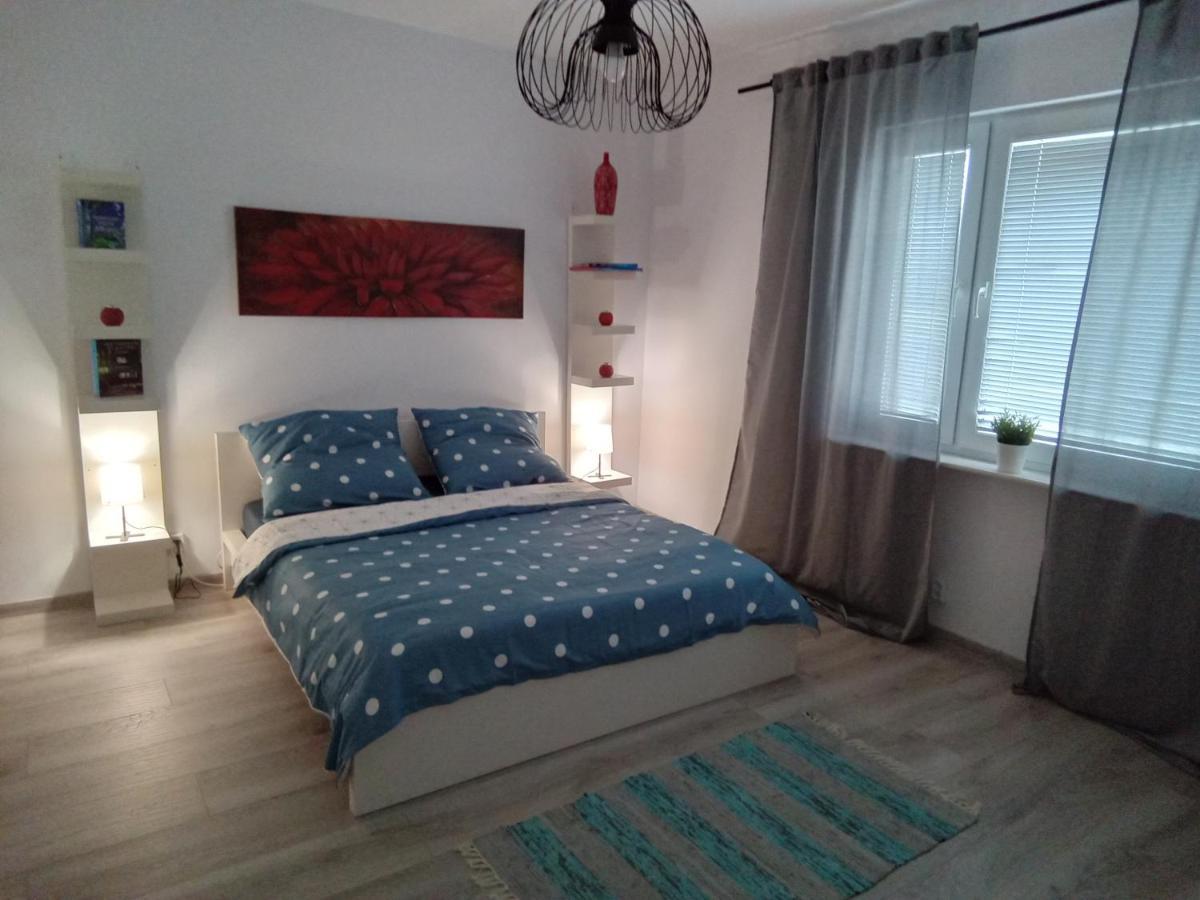 Domek U Kazi Sadowne Extérieur photo
